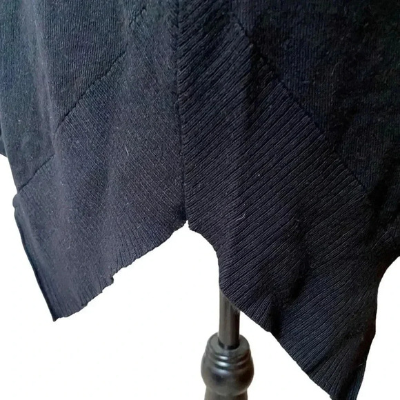 Calvin Klein Black Gray Colorblock Turtleneck Sweater Medium Asymmetrical Hem - Picture 8 of 14